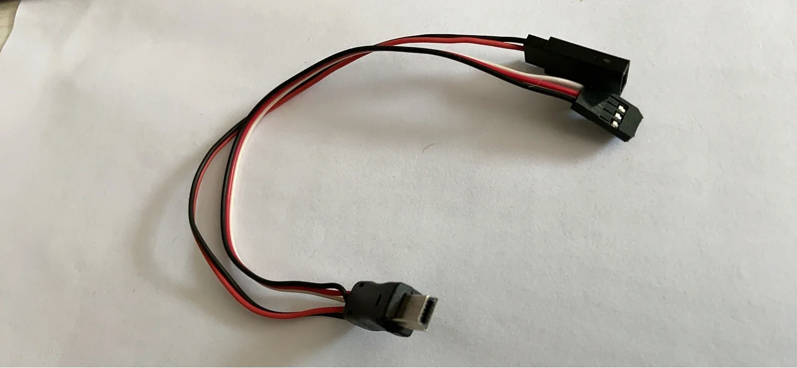 FPV AV Mini-USB-Ausgangskabel  – Controller Adapter Usb Bewertung und Preis